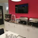 Ξενοδοχείο Centre 3*