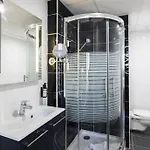 Centre Hotell
