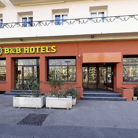 Centre 3* Περπινιάν